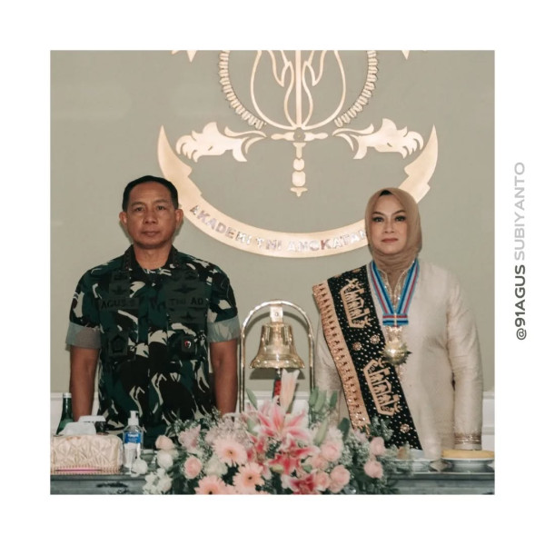 Profil Evi Sophia Indra Ibu Kehormatan Taruna Akademi TNI, Istri Jenderal Agus Subiyanto