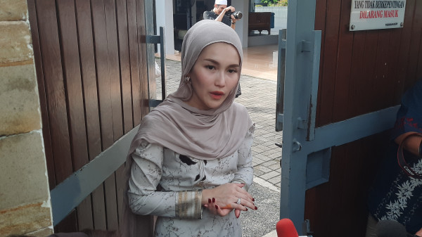 Lebaran Ayu Ting Ting Tak Sama Lagi, Ini Sosok yang Dirindukan