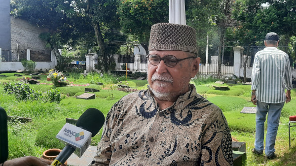 Salam Perpisahan Slamet Rahardjo untuk Ray Sahetapy: Pulang ke Tempat Tuhan