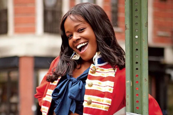 Azealia Banks Klarifikasi Ucapannya soal Indonesia Tempat Sampah Dunia