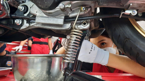 Motor Loyo Pasca-Mudik? 7 Komponen Vital Ini Wajib Diperiksa, Nyawa di Jalan Taruhannya!