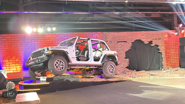 Impor Langsung dari Amerika, Harga Jeep Wrangler 4-Door Rubicon Tembus Rp2,3 Miliar