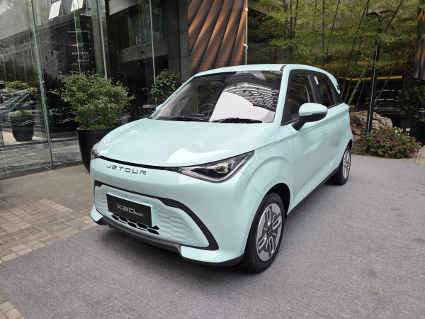 Jetour Siapkan Trio Maut: SUV Off-Road Berotot dan City Car Zero Emisi Siap Mengaspal di Indonesia!