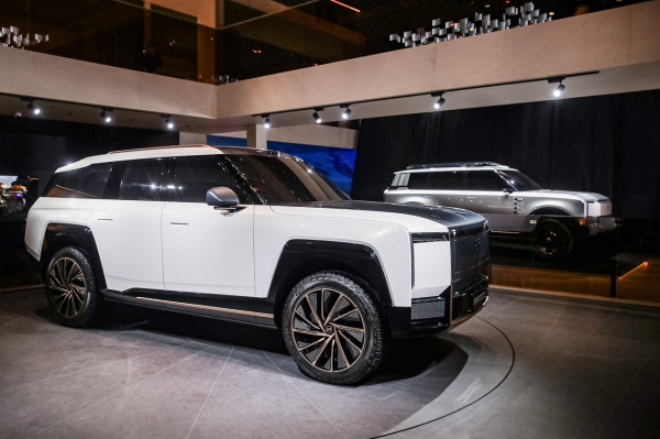 Jetour Bikin Standar Baru SUV Off-road Performa Tinggi yang Mewah Lewat G700 dan G900