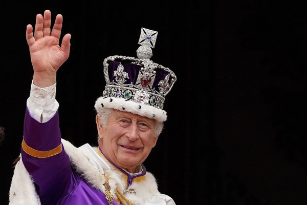 Raja Charles III Mulai Jalankan Rencana Turun Takhta, Siapkan Transisi Kekuasaan