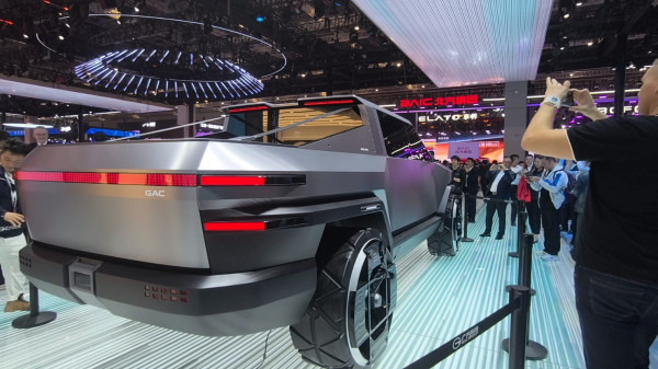 Pickup 01 Penantang Tesla Cybertruck, Bukti China Bisa Kalahkan AS