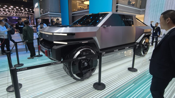 Pickup 01 Penantang Tesla Cybertruck, Bukti China Bisa Kalahkan AS