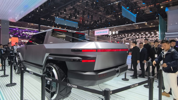 Pickup 01 Penantang Tesla Cybertruck, Bukti China Bisa Kalahkan AS