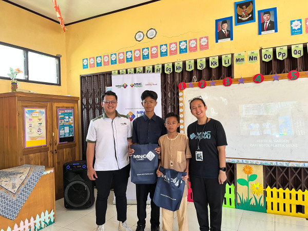 Program Green School MNC Peduli dan MNC Land di SDN Babakan Kencana Sukabumi Pengalaman Positif bagi Siswa
