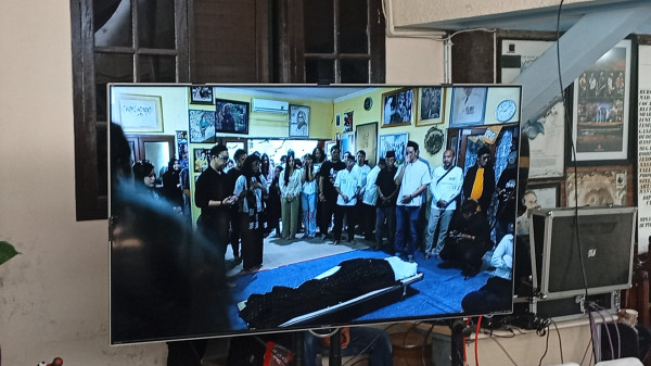 Bunda Iffet Meninggal, Markas Slank Ramai Pelayat sejak Pagi