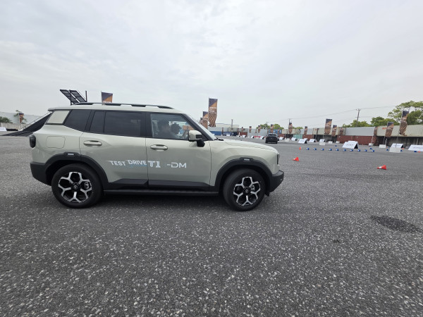 Perbandingan SUV Off-road Tampang Urban Jetour T2 dan Jetour T1 yang Akan Masuk Indonesia