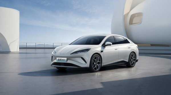 BYD Mengguncang Shanghai! 5 Model Ocean Series Debut Global, Siap Rebut Tahta Mobil Listrik Dunia?