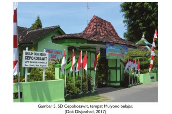 8 Fakta tentang Mulyono, Nomor 4 Pernah Diterima di UGM