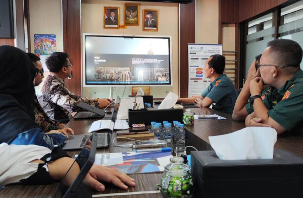 Dorong Kemandirian Industri Pertahanan, Pusjianstralitbang TNI Kolaborasi dengan STMIK AMIK Bandung
