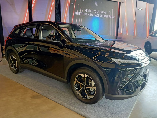 BAIC X55 II Facelift: Reinkarnasi Sang SUV Medium dengan Harga Menggoda, Fitur Canggih, dan Tampilan Membara!