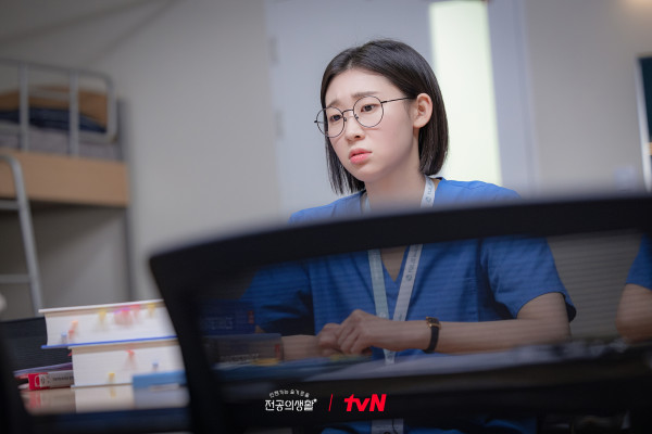 Daftar Usia dan Akun Instagram Pemain Drama Korea Resident Playbook