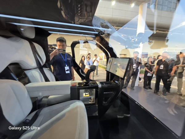 Mengenal Xpeng: Perusahaan Mobil Listrik yang Bikin Robot Humanoid, Mobil Terbang, hingga Chip AI