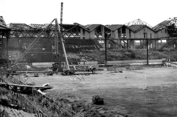 Sejarah Perseteruan Manchester United vs Manchester City: Old Trafford Sempat Hancur saat Perang Dunia II