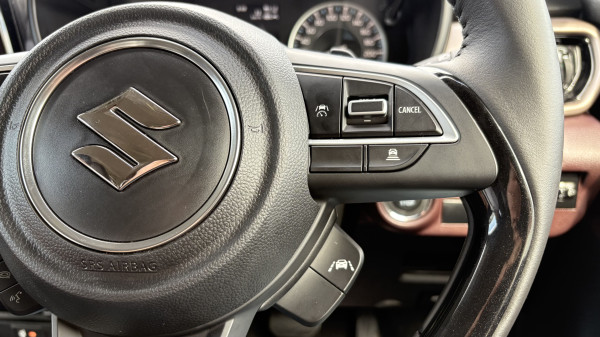 Intip Kemewahan dan Teknologi Suzuki Fronx: Sang Penantang Baru dengan Jantung Hybrid dan Perisai ADAS!