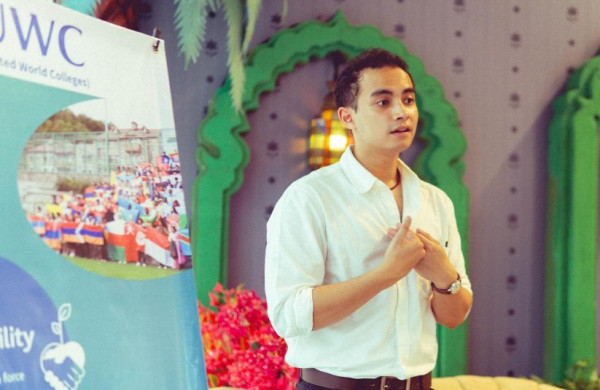 Pendidikan Mentereng Omara Esteghlal, Aktor Berbakat yang Juga Pacar Prilly Latuconsina