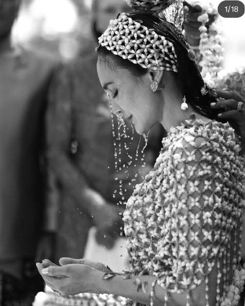 Wajah Luna Maya Bikin Pangling di Hari Pernikahan, Netizen: Barbie Hidup