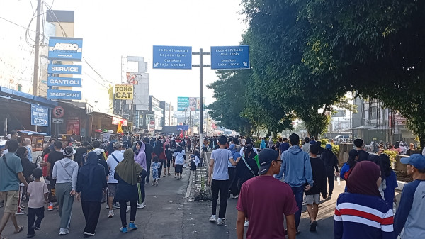 Car Free Day Depok Diperluas: Ambulans Masih Bisa Melintas, Toilet Portabel Minim