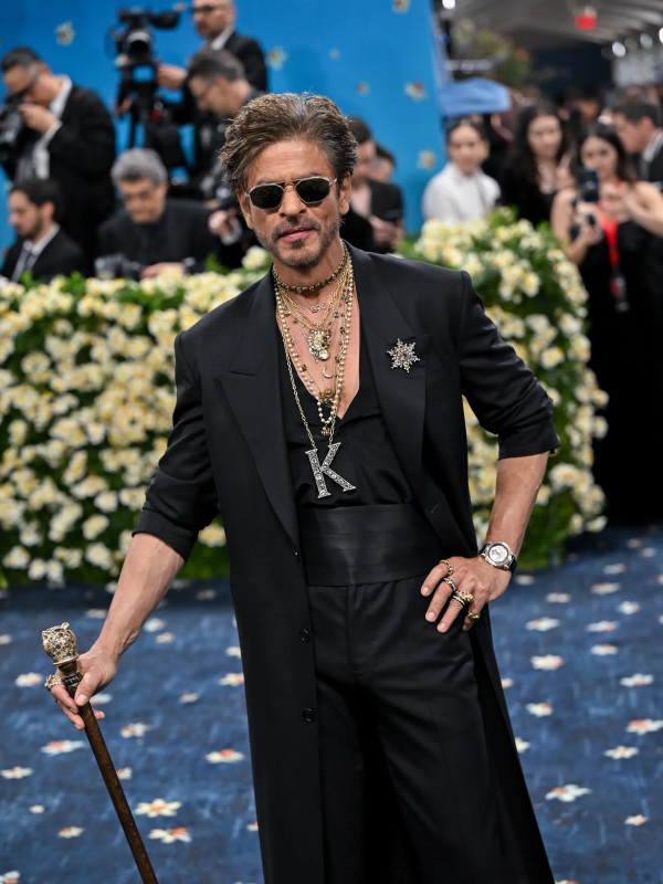 Shah Rukh Khan Masuk Daftar Aktor Terkaya di Dunia, Hartanya Tembus Rp14,2 Triliun