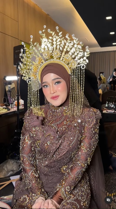 Profil Ririe Fairus yang Disangka Menikah Lagi, Ternyata hanya Jadi Model Rias Pengantin