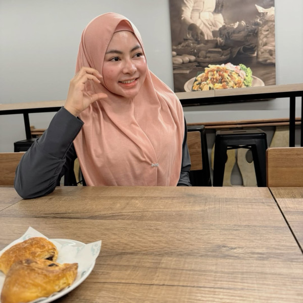 5 Potret Vitalia Shesya Mantan Model Seksi yang Kini Tampil Anggun Berhijab