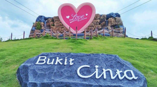 Liburan ke Madura? Ini 7 Tempat Wisata yang Lagi Hits dan Wajib Masuk Bucket List