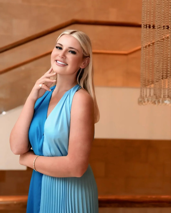 5 Potret Cantik Miss England Milla Magee yang Mundur dari Miss World 2025