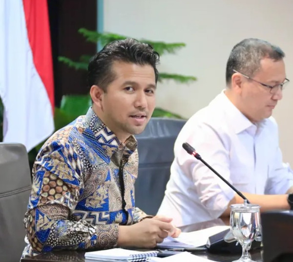 4 Tokoh Indonesia Lulusan Oxford University, Kampus Terbaik Dunia 2025
