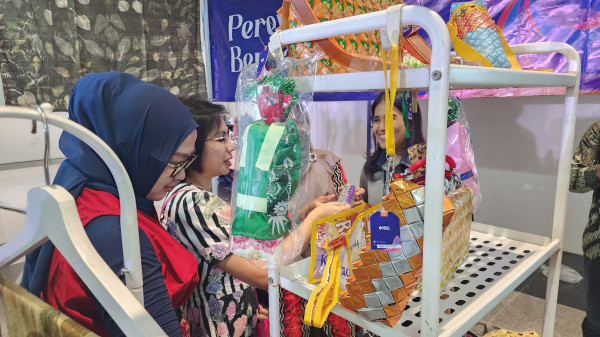 UMKM Binaan MNC Peduli Dorong Masyarakat Pakai Produk Kreatif Daur Ulang