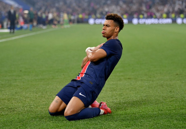 Di Usia 19 Tahun, Desire Doue Samai Patrick Kluivert usai Cetak Brace di Final Liga Champions