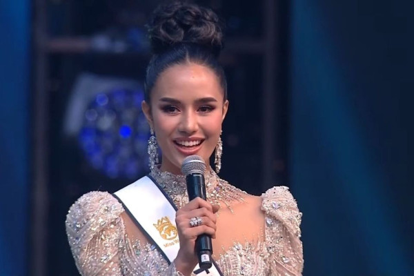 7 Potret Cantik Opal Suchata Chuangsri, Perempuan Thailand Pertama yang Jadi Miss World