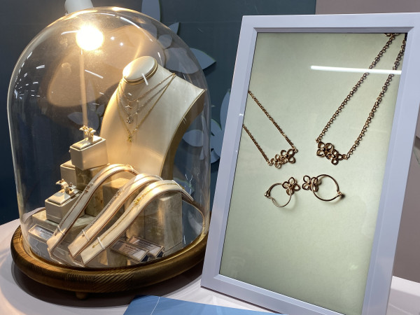 Angela Tanoesoedibjo Luncurkan Koleksi Kedua Maddie Jewellery Bertema Indonesia Heritage