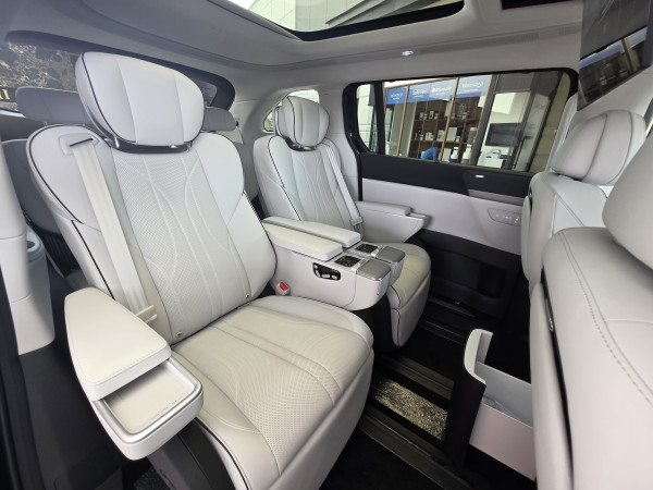 Xpeng G6 dan X9 Pamer Otot Mobil China Premium dan Canggih, Ini Perkiraan Harganya!