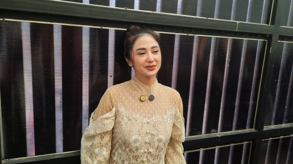Dewi Perssik Kurban 17 Sapi, Berharap Bisa Mengurangi Dosa-dosa Masa Lalu
