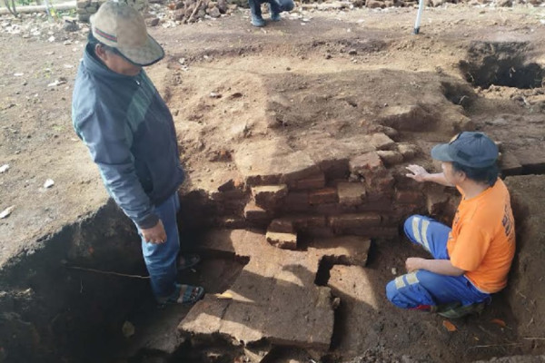 Penampakan Struktur Candi Kuno Peninggalan Era Mpu Sindok di Lereng Gunung Kawi