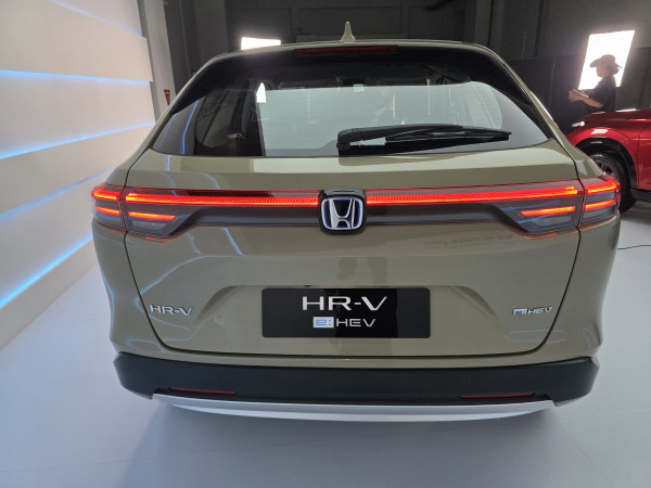Inilah Lompatan Teknologi yang Membuat HR-V e:HEV Jauh Lebih Canggih dari Versi SE
