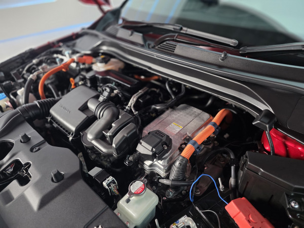 Ini Perbedaan Otot Buas Mesin Turbo dan Otak Cerdas HR-V Hybrid