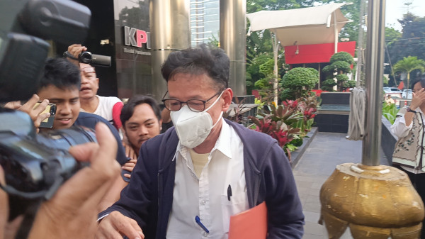 Irit Bicara usai Diperiksa KPK, Mantan Sekjen Kemnaker Sebut Pertanyaan Penyidik Sedikit