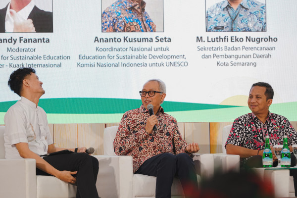 Pendidikan Iklim Sejak Dini: Italia Wajibkan, Indonesia Baru Punya Oase di Semarang