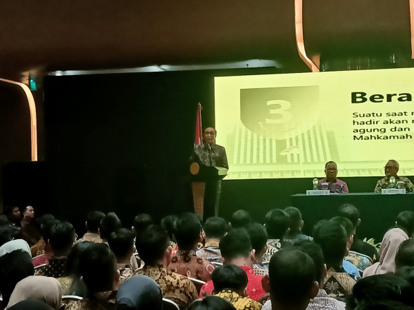 Pesan Ketua MA kepada Hakim Baru: Kalau Mau ke Diskotek Silakan, tapi Usia Jabatan Anda Tidak Akan Panjang