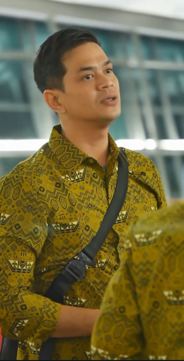 3 Potret Surya Insomnia Diam-diam Naik Haji Bareng Istri, Tanpa Sorotan Publik