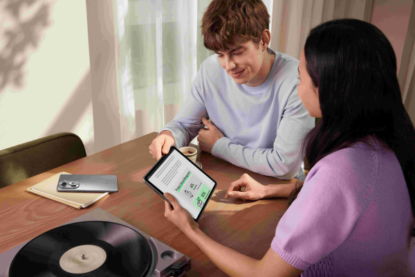 Jangan Beli Tablet Cuma Buat Nonton! Ini 4 Fungsi Rahasia yang Bikin Hidup Lebih Mudah