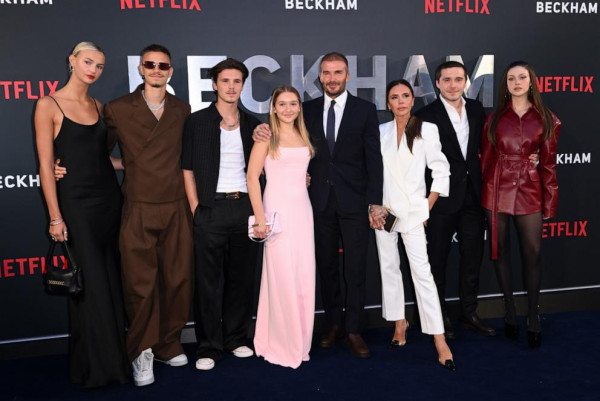 Brooklyn Dikabarkan Putus Kontak dengan David-Victoria Beckham, demi Nicola Peltz?