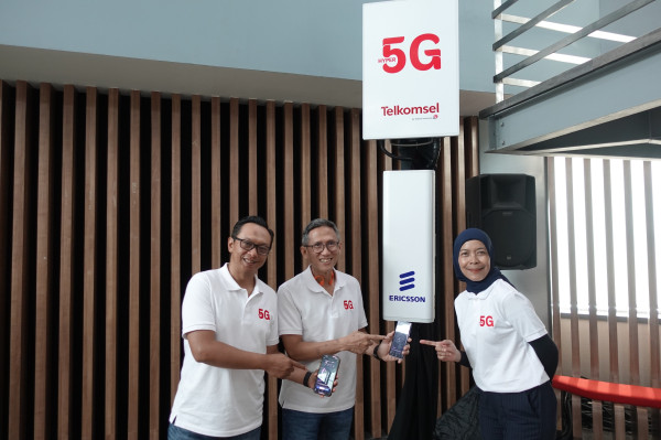 Lompatan 30 Tahun: Dari BTS Pertama ke Hyper 5G, Batam Jadi Jantung Digital Baru Indonesia