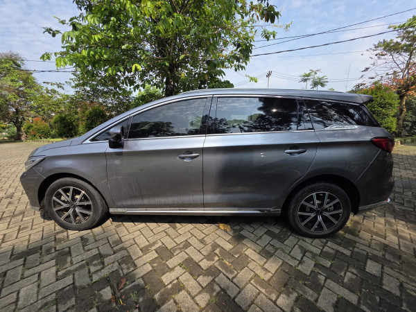 Bedah Tuntas Plus Minus BYD M6 dan Siapa Sebenarnya yang Cocok Meminangnya