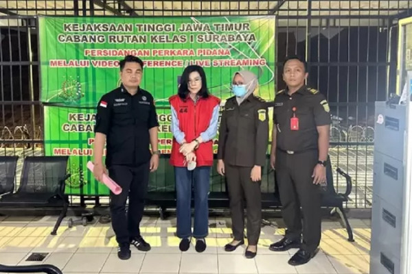 Zarof Ricar hingga Meirizka Widjaja Jalani Sidang Putusan Hari ini